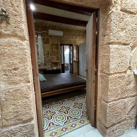 Traditional Maltese By Ma סיינט פול ביי